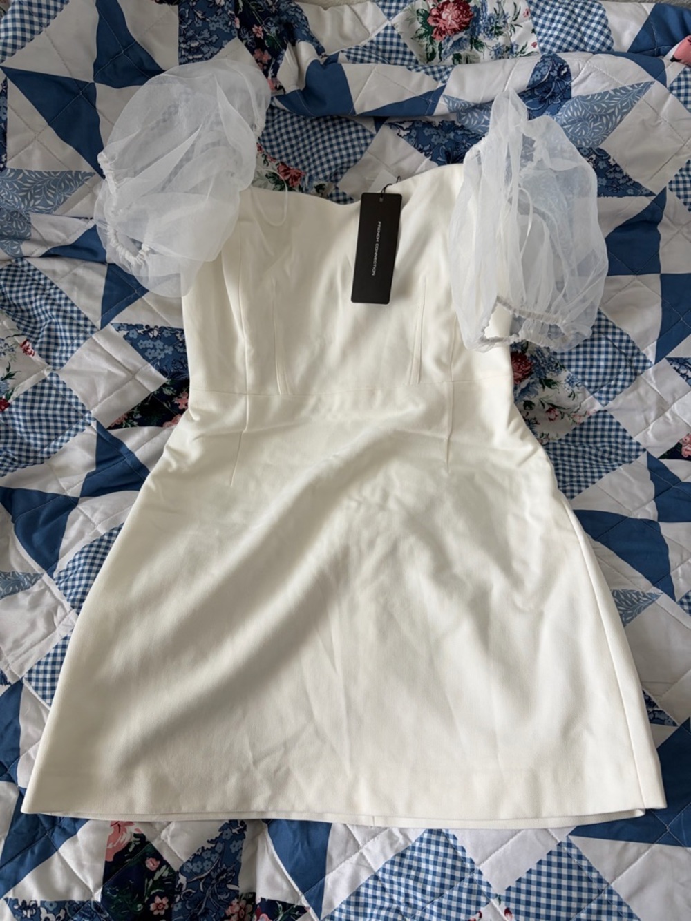 French connection whisper Puff-Sleeve organza Mini Dress size 4